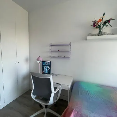 Apartment Piso Luminoso En Hospitalet De Llobregat