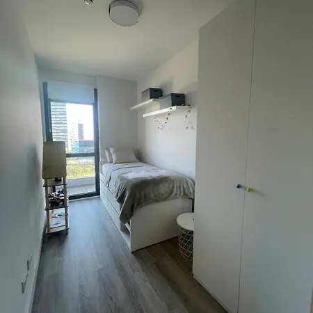 Lejlighed Piso Luminoso En Hospitalet De Llobregat Barcelona