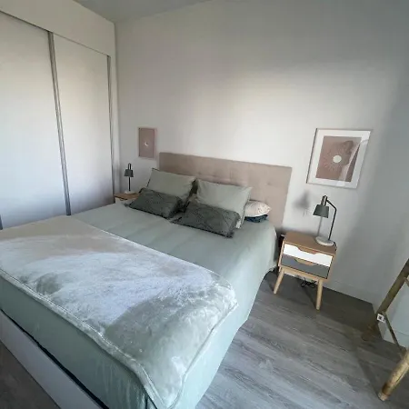 Piso Luminoso En Hospitalet De Llobregat Apartment