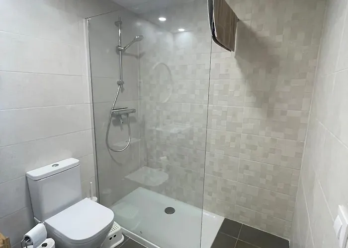 Apartment Piso Luminoso En Hospitalet De Llobregat