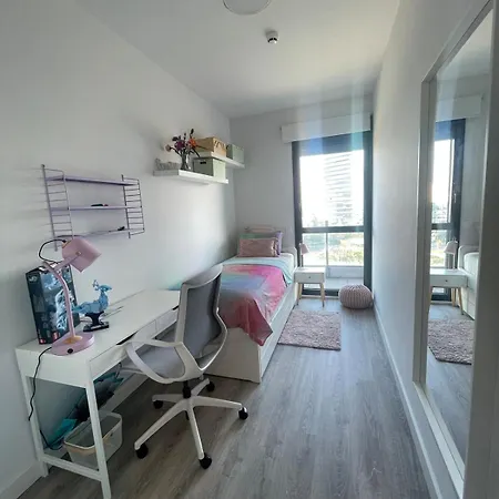 Apartamento Piso Luminoso En Hospitalet De Llobregat *